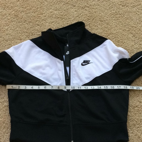 NWT! NIKE Size S white combo zippered sweatshirt - Picture 7 of 8